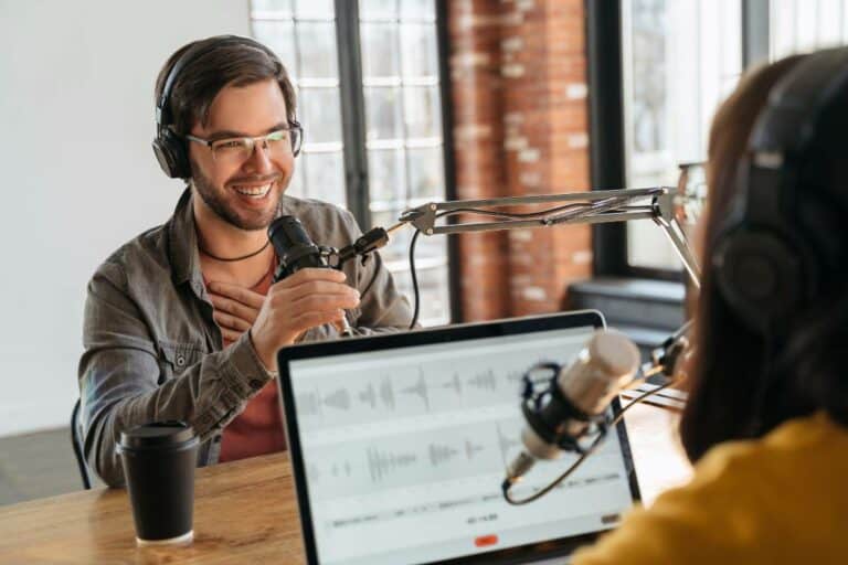 The Best Podcasts for Business This 2024